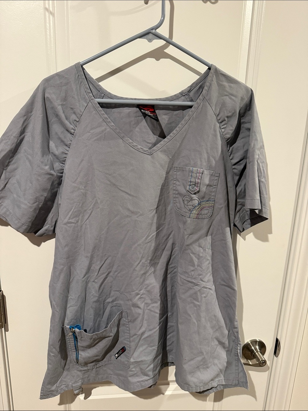 Rare Vintage!!!! Ecko Red Unlimited Gray Scrub Shirt with Red Logo Tag